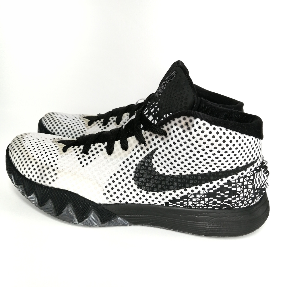 Nike Kyrie 1 BHM